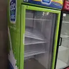 للبيع ثلاجة عرض