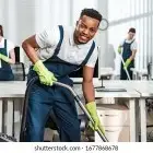 لدي العديد من عمال النظافة والمساعدين وأريد تسليمهم لهم