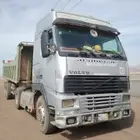 تريله للبيع مديل 2001 مكينه مفكوك الباقي ع الشرط كل شي جديد