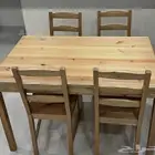 سرير وطاولة ايكيا