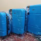حقائب سفر جديدة