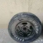 جنوط مع كفرات للبيع