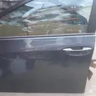 يتوفر لدينا ابواب كورلا امامي وخلفي 16