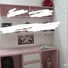 للبيع طاولات مع الارفرف كاملين