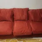 انتريه للبيع ثلاثه كنبات وترابيزة دوارة