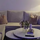 كنب بيج حرف L مقاس 2ونص ب 3 ونص نظيف جدا
