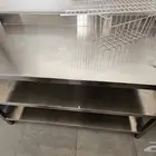 طاولة سانستيل