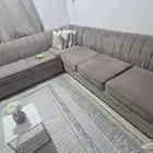 كنب مجلس كبير قوي وحالته ممتازه بالستاير والسجاده