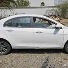 جيلي امجراند 7 2019 مصدومة