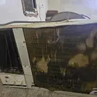 شاشة 55 بوصة ومكتبة ومكيف