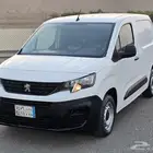 فان بضاعة ديزل - 2023 - بيجو بارتنر - قصير