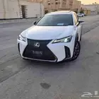 لكزس يو اكس UX