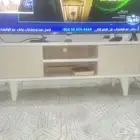 طاولة تلفزيون