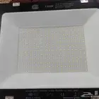 led كشاف