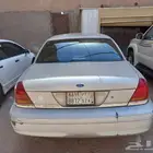 فورد فكتوريا 1999