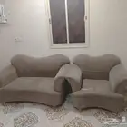 كنب مع طاوله للبيع