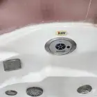 جاكوزي شبه الجديد من زينكو