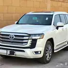 لاندكروزر GXR-3 2023 ( بحالة الوكالة )