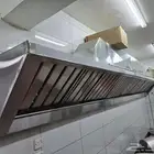 مدخنة مع المواصير حقها