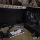 بي سي العاب مع اغراضه