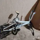 سيكل رامبوا اللون الأساسي اسود وباخه ابيض