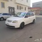 كيا كارنس واجن موديل 2005