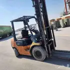 Forklift رافعه شوكيه للايجار