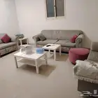 أثاث للبيع شبه جديد