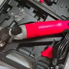 يوجد تحليق أغنام وإبل