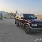 جيب ايسوزو تروبر 2003