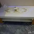 طاولة من ايكيا