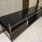 طاولة تلفزيون زجاجية مميزة