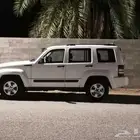 للبيع جيب شيروكي ليبرتي 2012