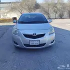 تيوتايا ياريس الموديل 2009