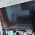 شاشة كونيكا 47 بوصة