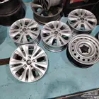 يوجد جنوط هايلوكس اصلي وكاله مستخدم نظيف شد بلد مقاس 16