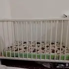 سرير اطفال