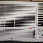 مكيف شباك للبيع تواصل واتساب