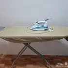 كاوية ملابس مع طاولة