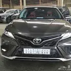 كامري جراندي رياضي 6سلندر دخاليه احمر عداد 60 الف