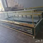 ثلاجة اجبان كمبروسر خارجي شبه جديد مع كمبروسر جديد طول 7 متر