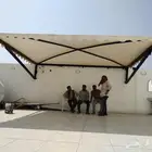 مظلات وسواتر