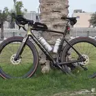 scott addict 30 road bike للبيع دراجه