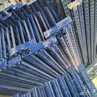 فعال لرفوف حديد لكل شيء  رك ز على إبراز قوة الرفوفض