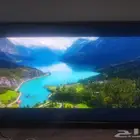 شاشه 55 بوصه ممتازة صوت صورة. مع جهاز يجعل اي تلفزيون ذكي