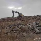 يوجد لدينا بكلين لبنيان الحجر وقص الراضي