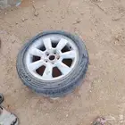 عندي اربعه جنوط مع الكفرات