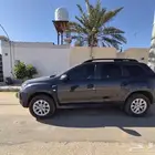 للبيع رينو داستر موديل 2025 الممشى 7000 بحاله الوكاله جديد