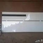 سرير ملكي مع مرتبه فخمة