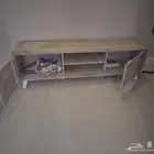 طاولة تلفزيون